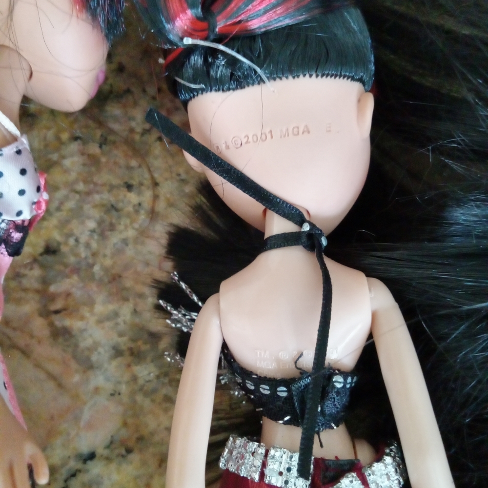 Doll's - Picture 4 of 4